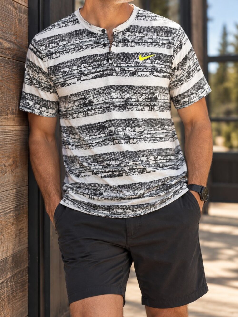 Nike Dri-FIT Black Striped Tee XL